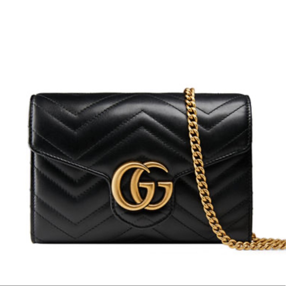 Gucci GG Marmont Chevron Quilted Leather Flap Bag